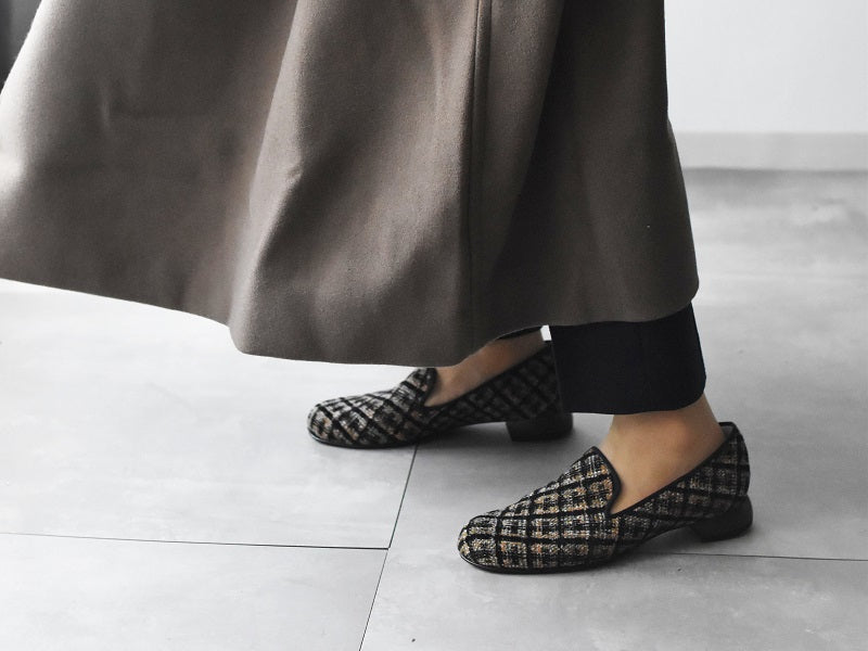 0001 ラウンドトウオペラシューズ AL2520K Black 木型 . C1813