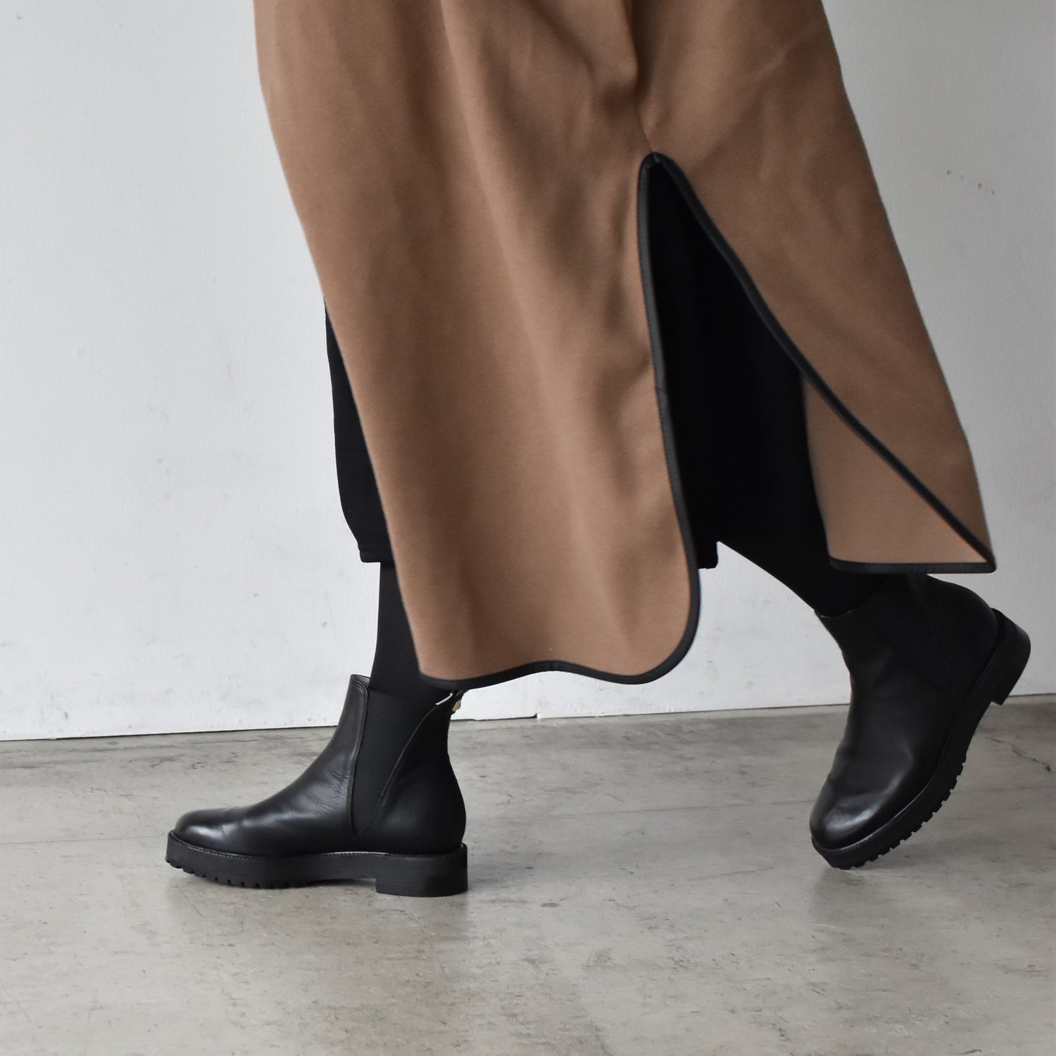 BOOTIES & SHORT BOOTS