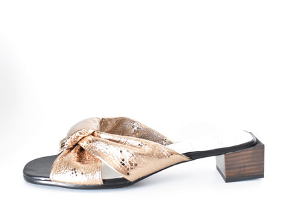 1025  ドレープクロストラップミュール　AL2409S　Goldpaison　　木型No.G1908H