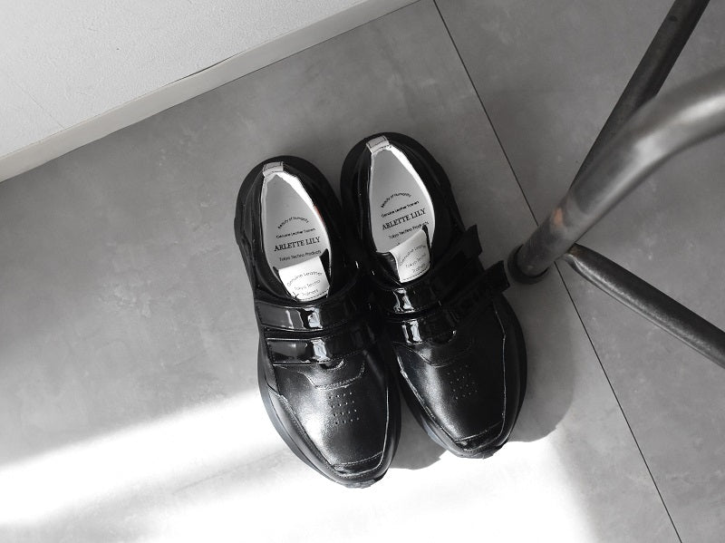 0001　Round Toe Double Velcro High tech Leather Sneakers　AL2551SN  Black　木型 . C1699