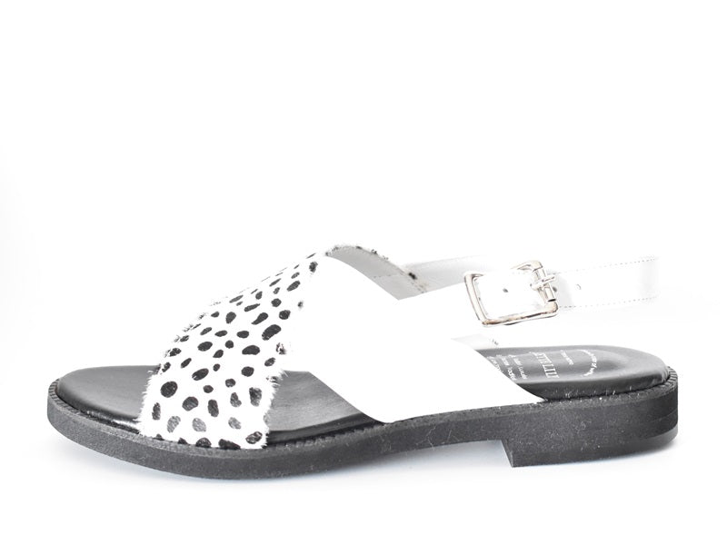 1023  クロスストラップサンダル　AL2408S　Whitecombi　　木型No.S1642H