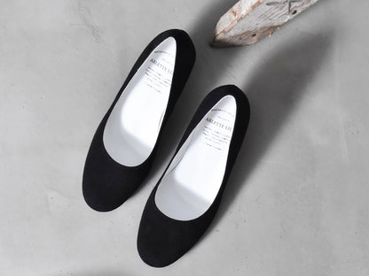 ラウンドトウプレーンパンプス　AL2304P Blacksuede　　木型No.H2546