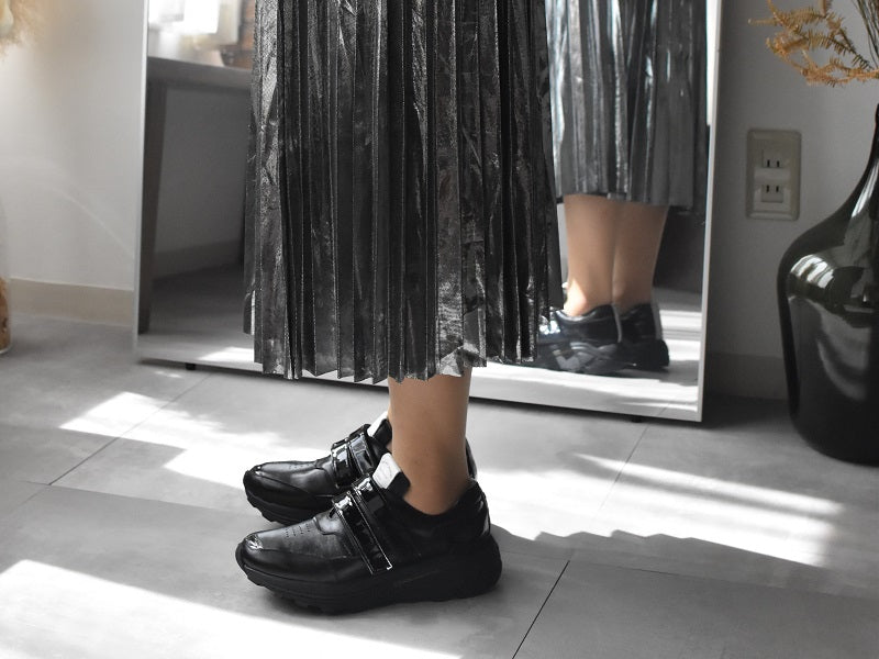 0001　Round Toe Double Velcro High tech Leather Sneakers　AL2551SN  Black　木型 . C1699