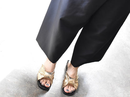 1025  ドレープクロストラップミュール　AL2409S　Goldpaison　　木型No.G1908H