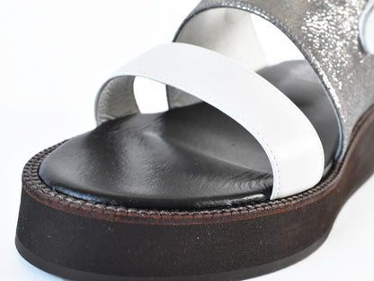 厚底ストラップサンダル　AL2510S  Silvercombi　木型 . S1642H