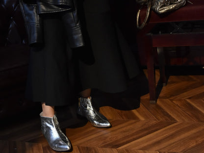 022  ポインテッドプレーンショートブーツ  AL2428B  Taupe　　木型No.HARVEST