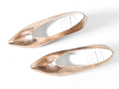 002 ポインテッドUカットパンプス　AL1910P Goldpaison　　木型No.X1395