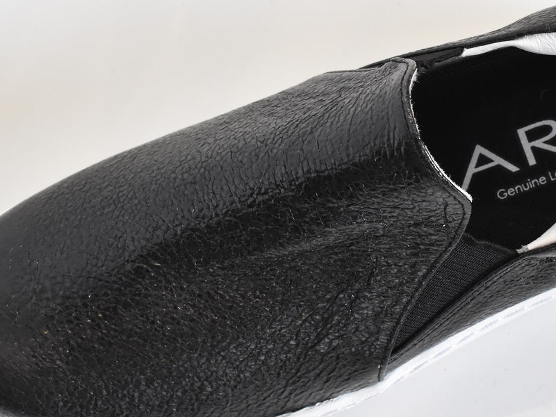 0001　ラウンドトウスリッポンレザースニカー　AL2603SN  Blackenamel　木型 . B820