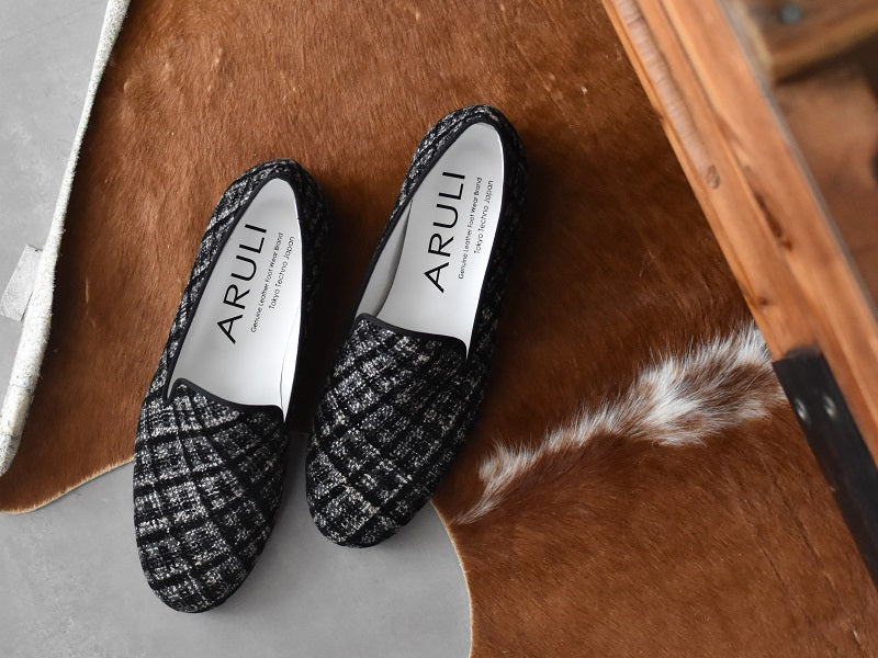 0001　イタリアンチェックツイードオペラシューズ　AL2520K  Graycheck　木型 . C1813