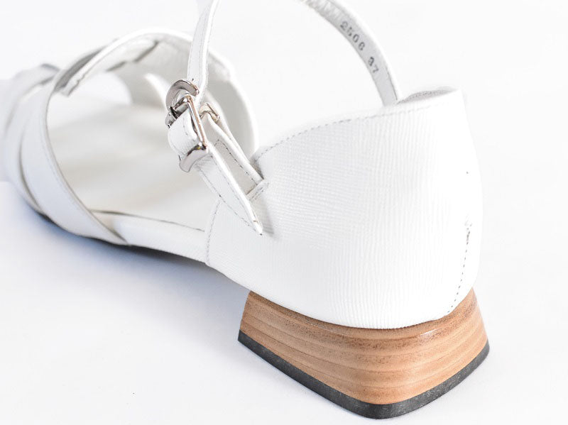 スクエアトウアンクルストラップグルカサンダル　AL2506S  White　木型 . B819
