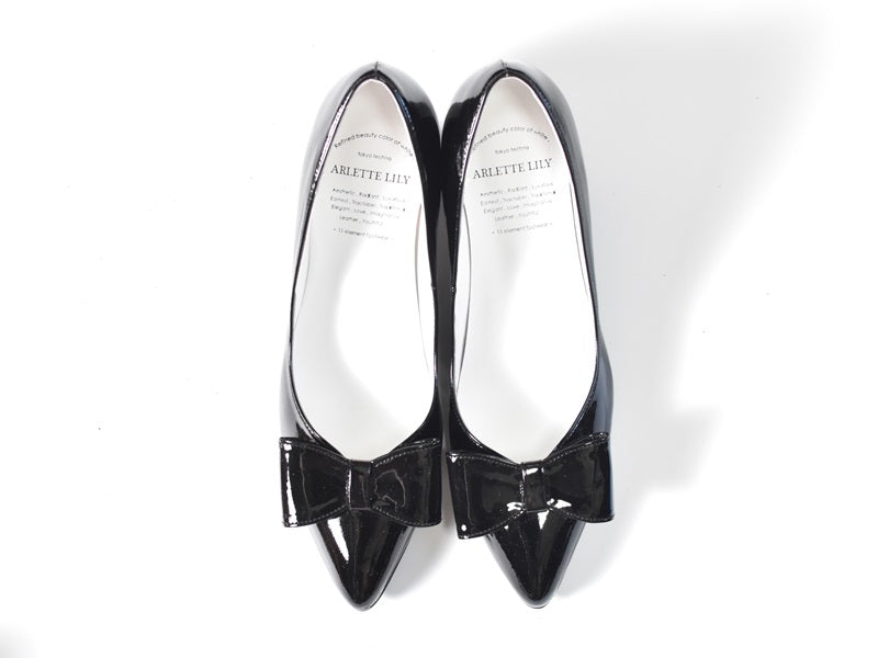 017  レザーリボンエナメルパンプス　AL2419P   Blackenamel　　木型No.HARVEST