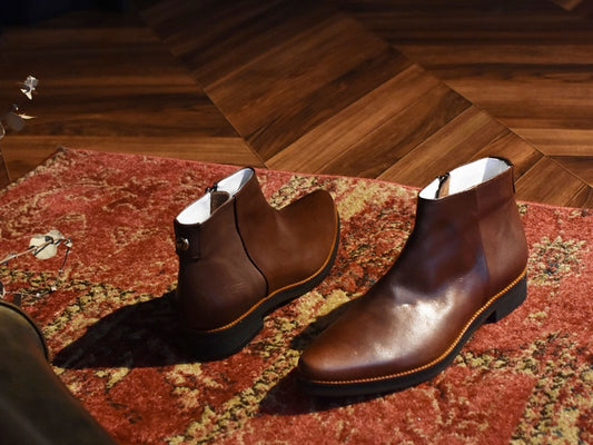021  ポインテッドワンポイントスタッズショートブーツ　AL2477SB　Darkbrown　　木型No.G1729