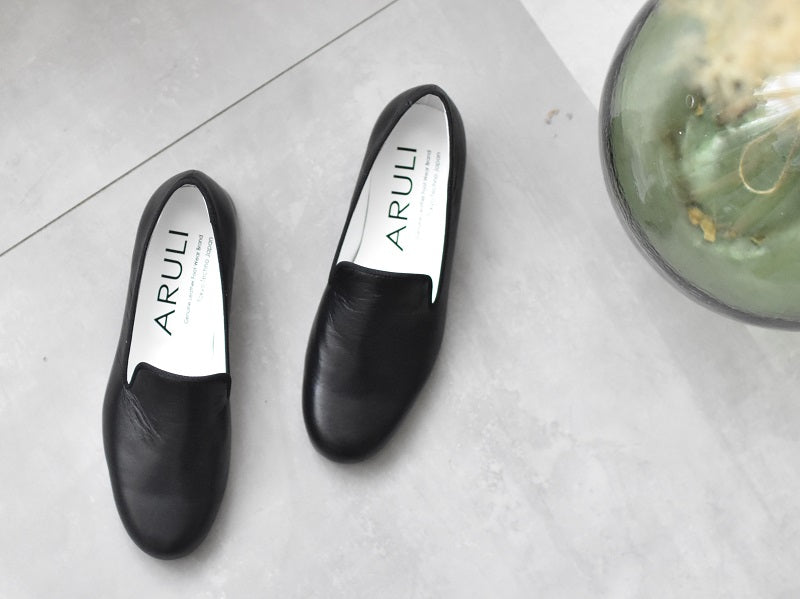 0001　ラウンドトウオペラシューズ　AL2520K  Black　木型 . C1813