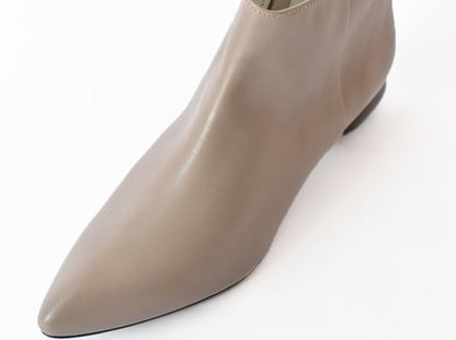022  ポインテッドプレーンショートブーツ  AL2428B  Taupe　　木型No.HARVEST
