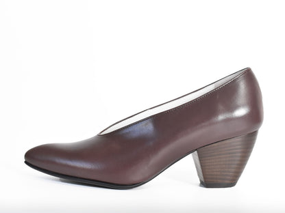 002 ポインテッドUカットパンプス　AL1910P　Darkbrown　　木型No.X1395