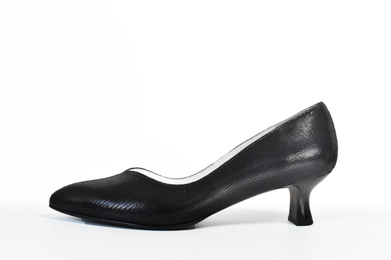 016  ポインテッドVカットパンプス　AL2418P   Blacklizard　　木型No.HARVEST