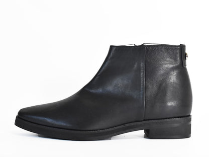 021  ポインテッドワンポイントスタッズショートブーツ　AL2477SB　Black　　木型No.G1729