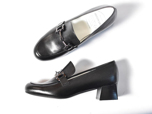 018  クラシックモカシンビットパンプス　AL2420P  Black　　木型No.H2546