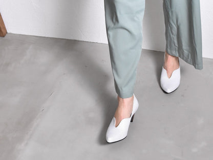 003 ポインテッドセミハートパンプス　AL2318P  Goldlizard　　木型No.W2654