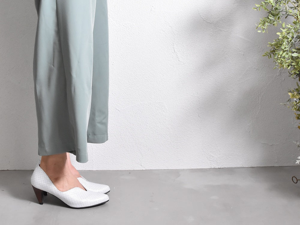 003 ポインテッドセミハートパンプス　AL2318P  Goldlizard　　木型No.W2654