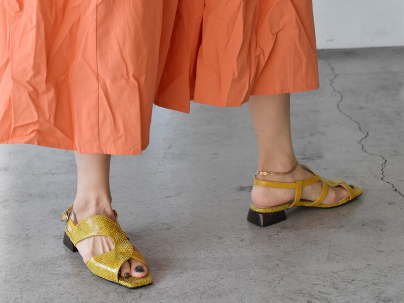 スクエアトウアシンメトリーストラップサンダル　AL2507S  Orangecombi  木型No.OGA