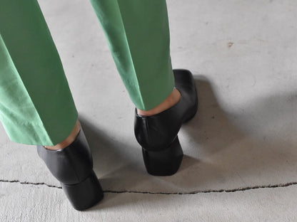 006  スクエアトウプレーンパンプス　AL2302P  Beige　　木型No.V2216