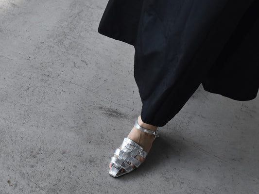 スクエアトウアンクルストラップグルカサンダル　AL2506S  Silverpaison　木型 . B819