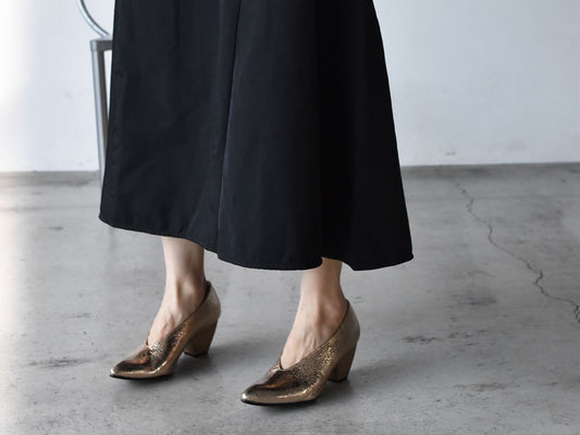 002 ポインテッドUカットパンプス　AL1910P Goldpaison　　木型No.X1395